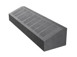 Béton, Bordure Ilot Directionnel Gris